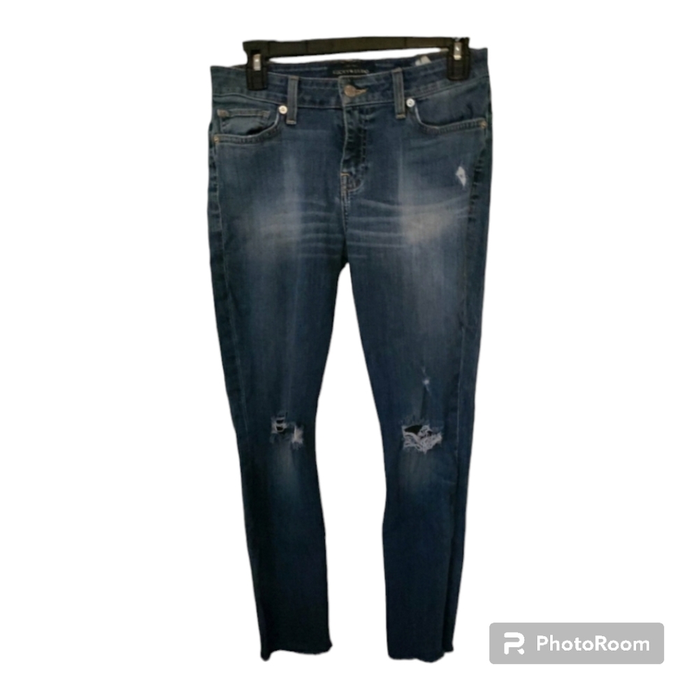 Lucky Brand distressed ankle jeans